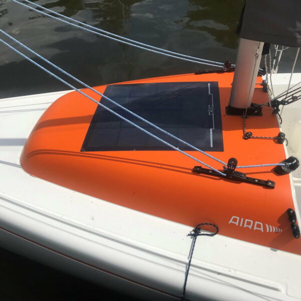 https://staging.airaboats.nl/wp-content/uploads/2023/01/aira-solar-panel.jpg